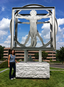 Vitruvian-Man-Sculpture
